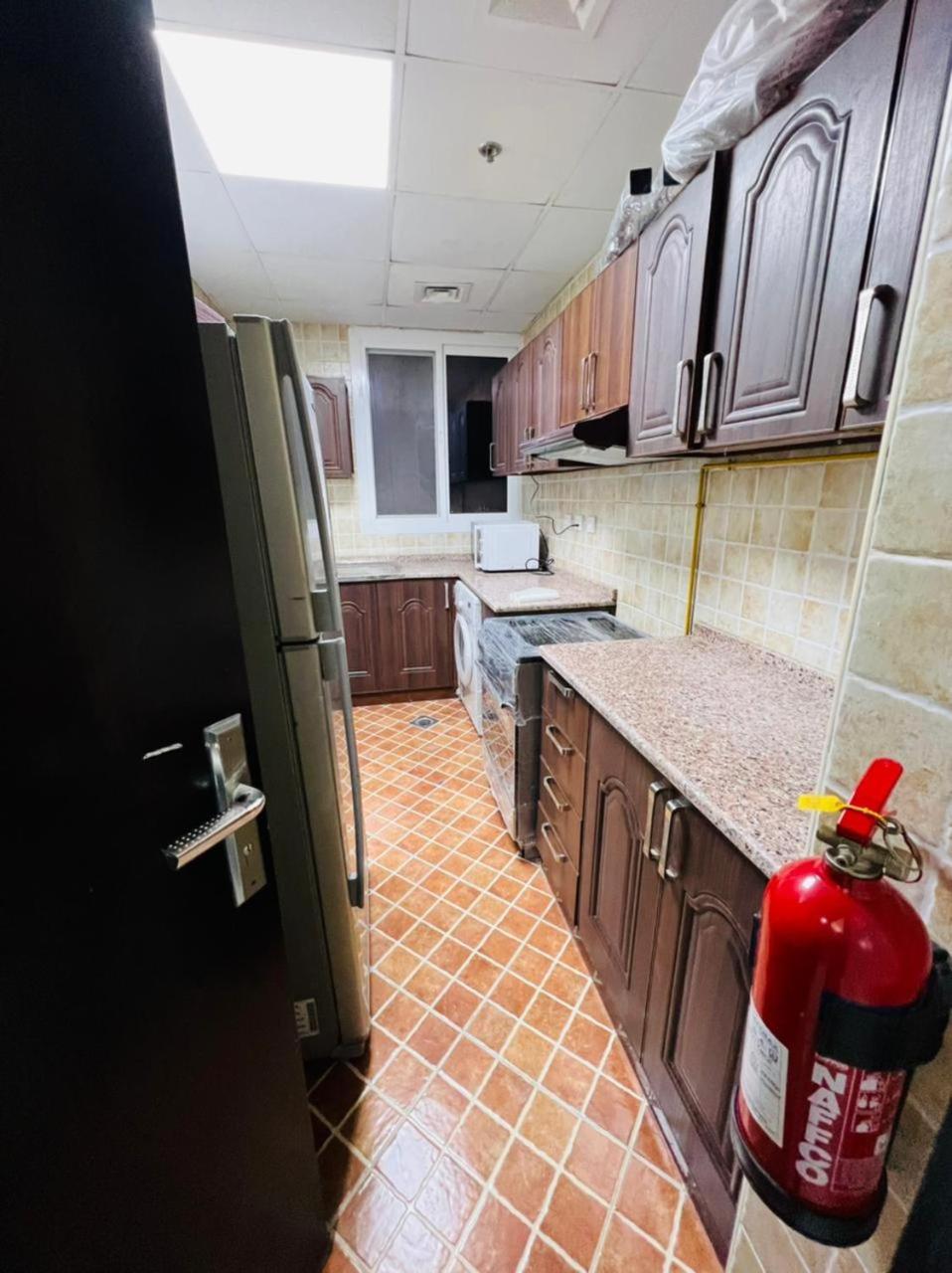 Calm Partition Near Mashreq Metro منزل للإقامة