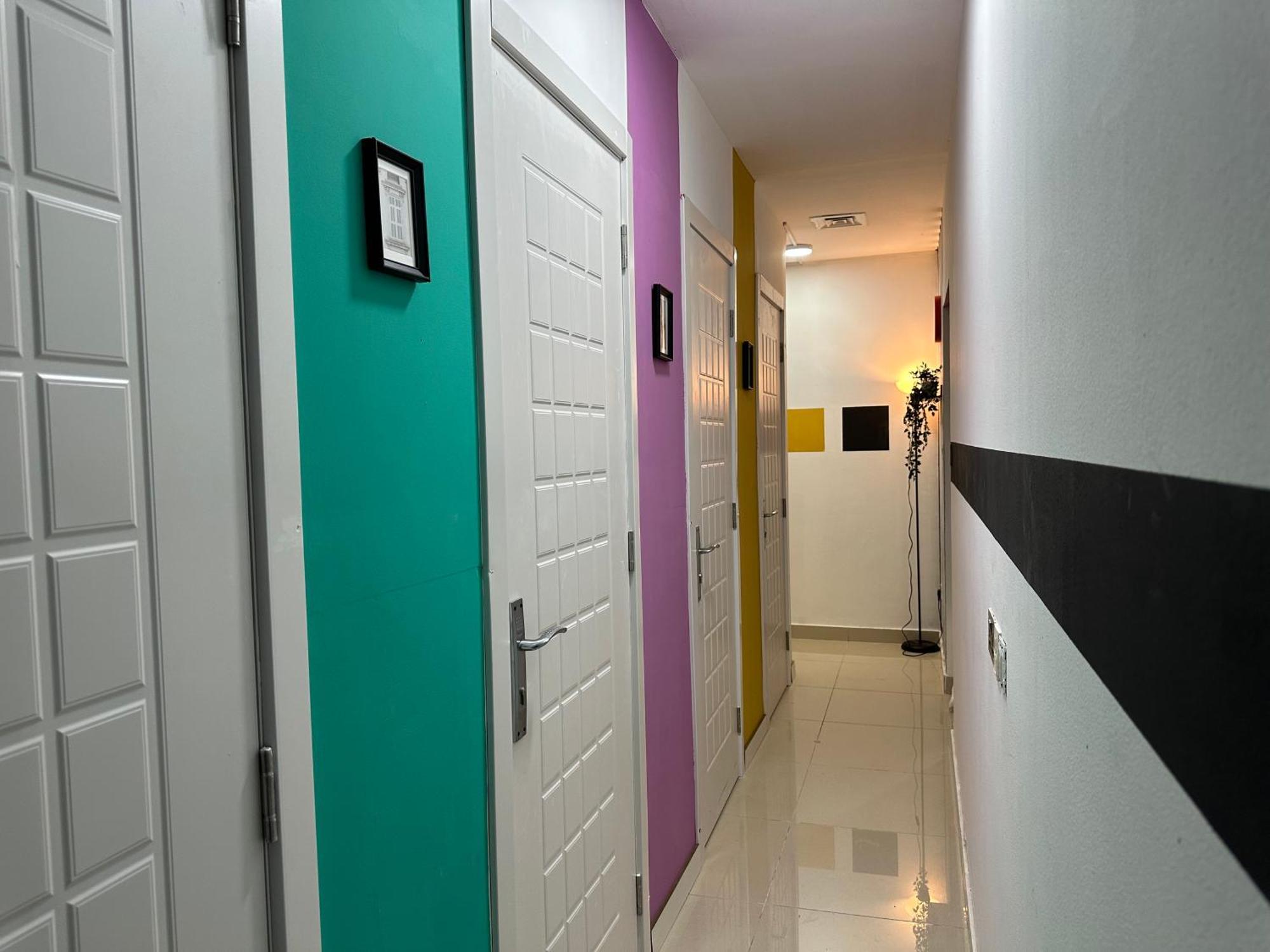 Calm Partition Near Mashreq Metro * دبي